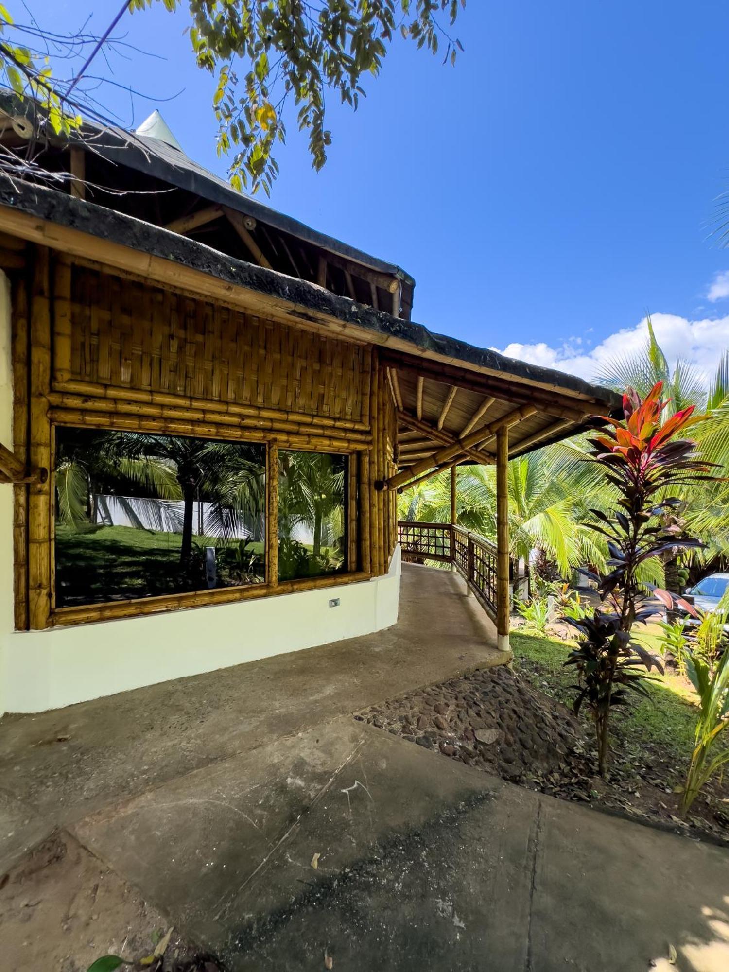 Eco-Lodge Deseo Bamboo Santa Catalina Bagian luar foto